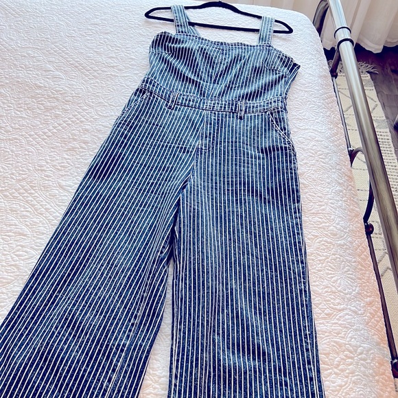Denim stripe jumpsuit - Picture 5 of 8